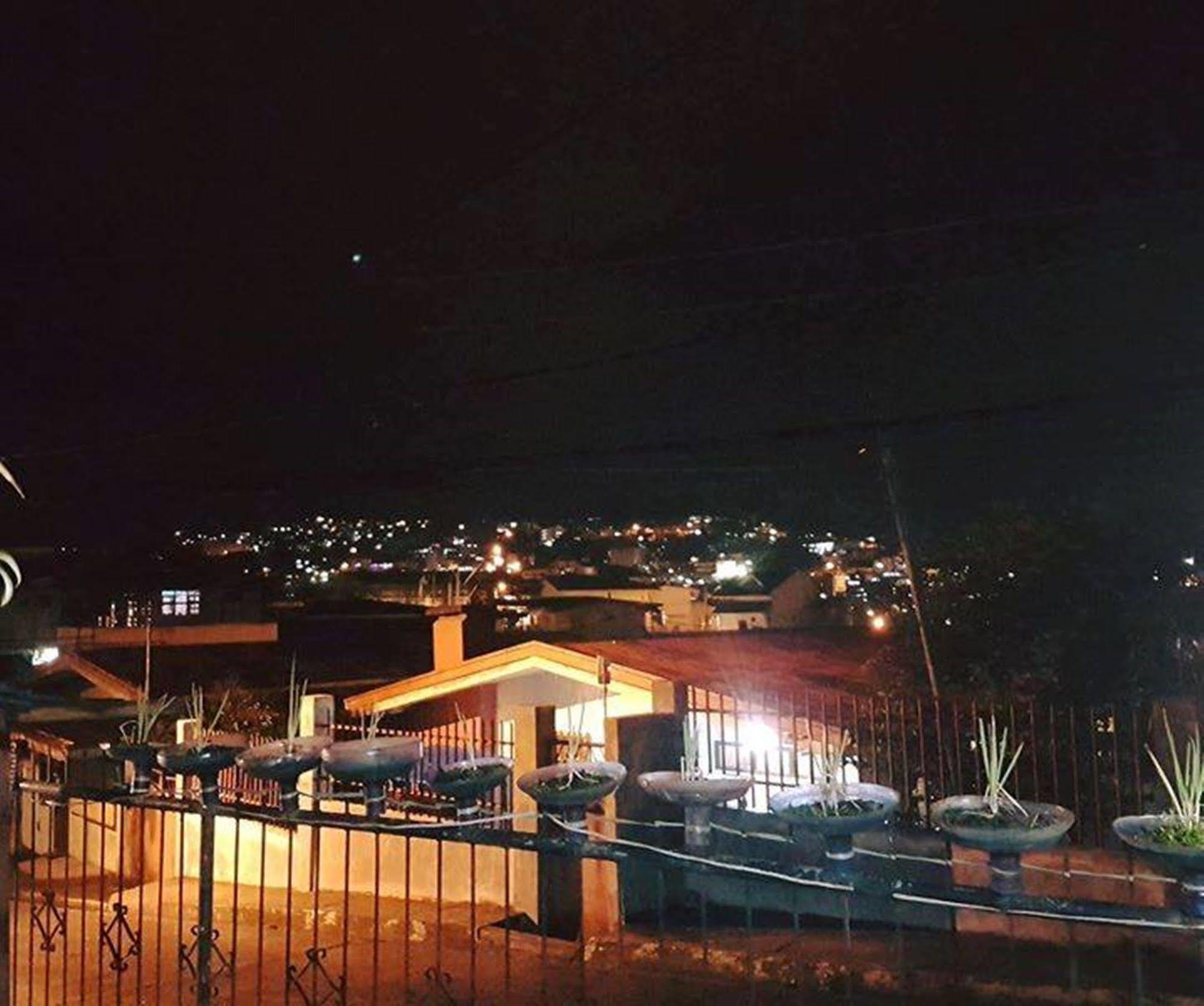 Le Monette Bed & Breakfast Baguio City ภายนอก รูปภาพ